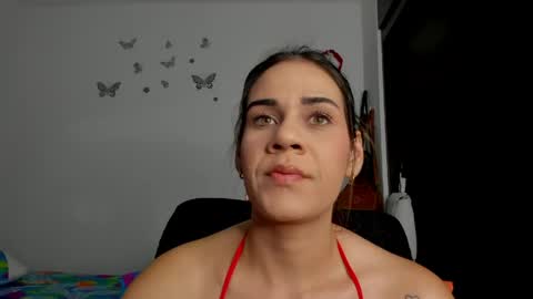 Snapshot of abby_connie chatting on April 24, 3:42 am Abby Connie online show from April 24, 3:42 am