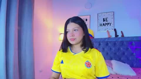 Snapshot of abby_coper1 chatting on June 24, 3:38 am abby_coper1 online show from June 24, 3:38 am
