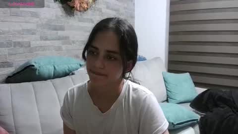 Snapshot of abby_jensen chatting on January 10, 3:50 am abby jense online show from January 10, 3:50 am