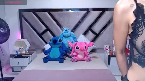 Snapshot of abby_sexyxx chatting on December 14, 9:13 pm abby sexyxx online show from December 14, 9:13 pm