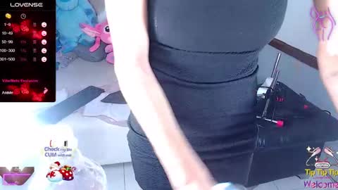 Snapshot of abby_sexyxx chatting on December 16, 4:23 am abby sexyxx online show from December 16, 4:23 am