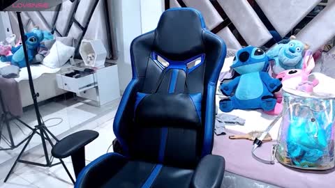 Snapshot of abby_sexyxx chatting on December 27, 10:05 pm abby sexyxx online show from December 27, 10:05 pm