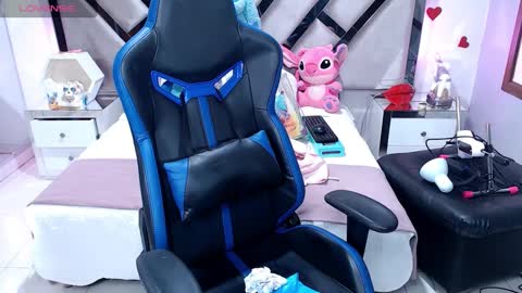 Snapshot of abby_sexyxx chatting on December 29, 2:06 am abby sexyxx online show from December 29, 2:06 am