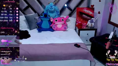 Snapshot of abby_sexyxx chatting on January 4, 3:29 am abby sexyxx online show from January 4, 3:29 am