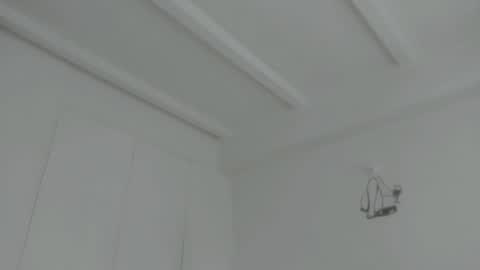 Laura  online show from January 9, 6:42 pm