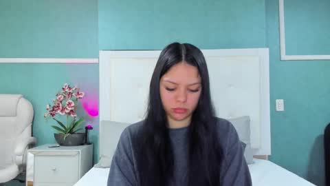 Abby Dixon  online show from February 17, 11:50 am