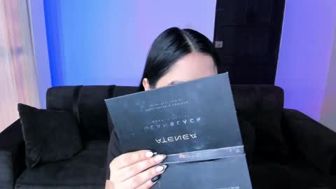 Abby Dixon  online show from April 8, 2:50 pm