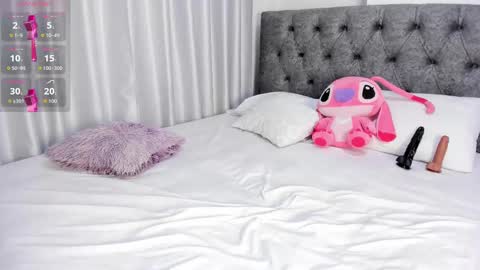 Abby online show from September 22, 9:28 pm