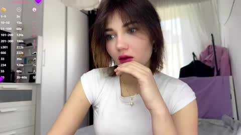 Snapshot of abbymoos chatting on May 9, 9:25 am Abby online show from May 9, 9:25 am