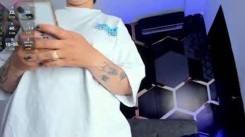 Abby Smith online show from November 28, 1:47 pm