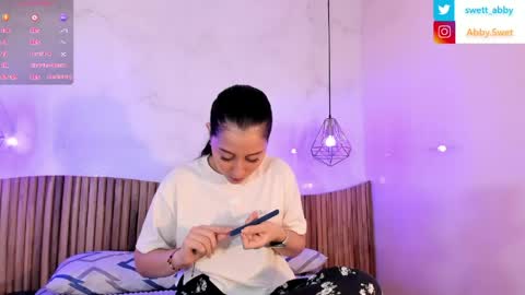 Snapshot of abbysweet1_ chatting on June 7, 3:10 am Abigail online show from June 7, 3:10 am