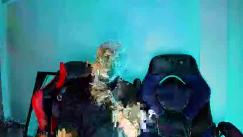 Snapshot of abelasburgo chatting on February 6, 2:16 am Independence model AbelAsburgo online show from February 6, 2:16 am