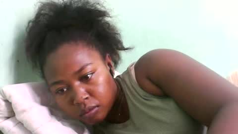 abella677022 online show from February 20, 6:30 pm