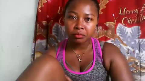 Snapshot of abella677022 chatting on June 6, 4:55 pm abella677022 online show from June 6, 4:55 pm