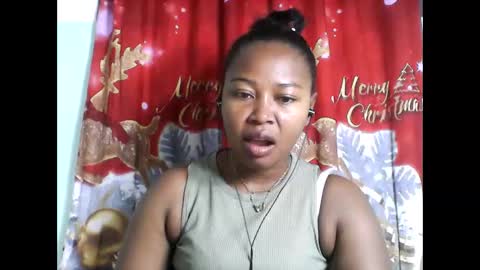 Snapshot of abella677022 chatting on June 10, 5:07 am abella677022 online show from June 10, 5:07 am