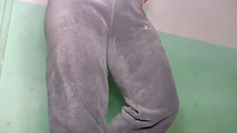 Snapshot of abella677022 chatting on June 17, 5:36 pm abella677022 online show from June 17, 5:36 pm