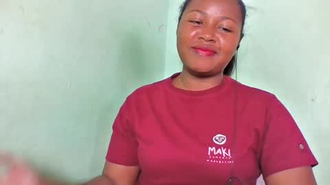 Snapshot of abella677022 chatting on July 2, 7:09 pm abella677022 online show from July 2, 7:09 pm