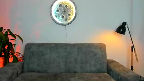 Snapshot of abellaconnor chatting on June 26, 10:03 pm Abella and Kendra online show from June 26, 10:03 pm