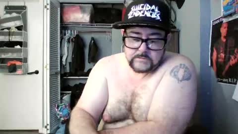 AJ online show from June 21, 3:36 pm