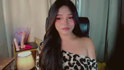 Snapshot of abetterchristine chatting on April 24, 3:20 am Abetterchristine online show from April 24, 3:20 am