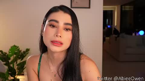 Snapshot of abie_owen chatting on June 30, 12:22 am abie_owen online show from June 30, 12:22 am