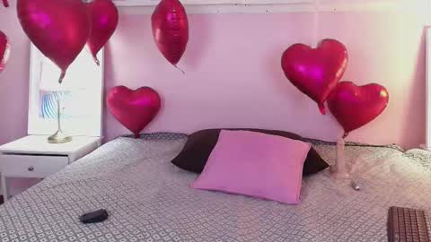 Snapshot of abigaillady chatting on February 14, 12:02 pm ABIGA online show from February 14, 12:02 pm