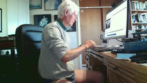 Snapshot of abigears chatting on June 17, 7:48 pm abigears online show from June 17, 7:48 pm