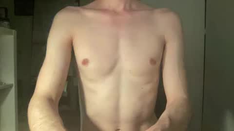 aussieboii online show from December 3, 11:44 am