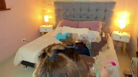 Snapshot of abril_777 chatting on May 2, 10:37 pm Abril 777 online show from May 2, 10:37 pm