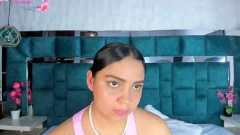 Snapshot of abril_gomez_11 chatting on June 11, 2:53 am abril_gomez_11 online show from June 11, 2:53 am