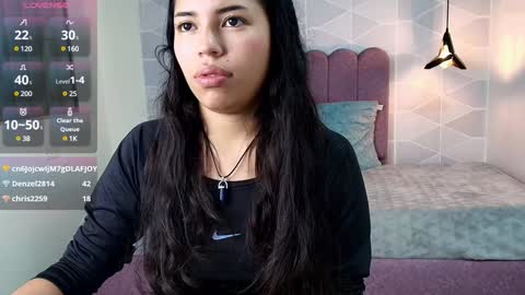 ABRIL MATTHEWS online show from January 7, 3:33 pm