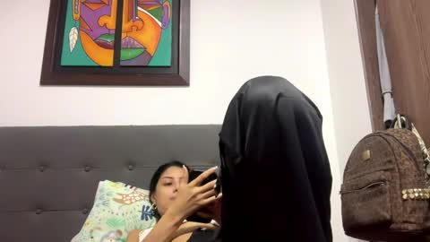 Snapshot of abrilsantosxo chatting on April 22, 1:41 am abrilsantosxo online show from April 22, 1:41 am