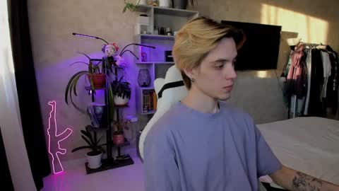 Nick online show from April 1, 1:41 pm