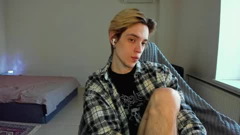 Nick online show from April 16, 5:52 am