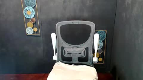 Miss Sophie online show from November 16, 12:33 pm