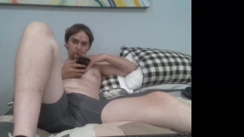 Snapshot of acefox000 chatting on September 28, 3:06 pm adam online show from September 28, 3:06 pm