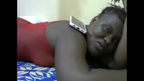 MAUREEN online show from January 8, 8:05 am