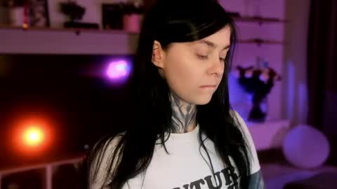 Snapshot of acid_pie chatting on May 16, 7:34 pm acid_pie online show from May 16, 7:34 pm