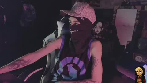 Snapshot of acidmilo chatting on June 26, 2:49 am Acid Milo online show from June 26, 2:49 am