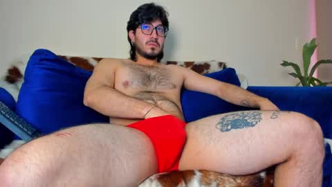 Snapshot of ackerman_eren_ chatting on March 8, 3:13 pm R. online show from March 8, 3:13 pm