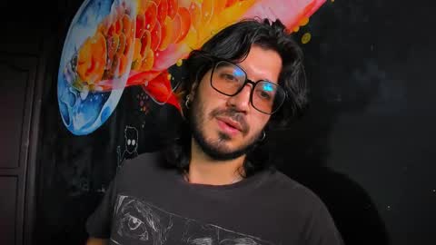 R. online show from November 4, 6:51 pm