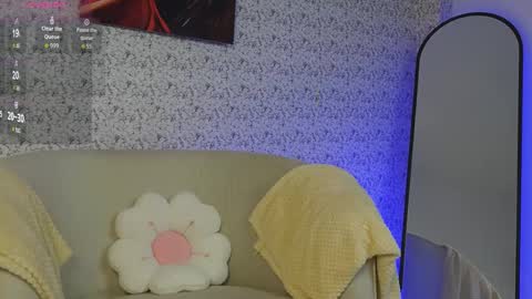 Snapshot of adablue25 chatting on February 10, 2:48 am Ada Blue online show from February 10, 2:48 am