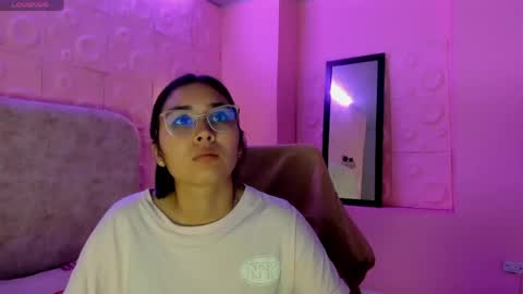 Snapshot of adaira31 chatting on May 2, 11:26 am Adaira online show from May 2, 11:26 am