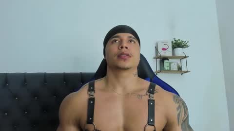 adam boss online show from February 18, 7:59 am