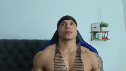 adam boss online show from March 19, 5:33 am