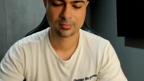 adam clarke online show from March 5, 1:23 am