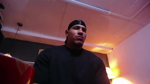 Snapshot of adam_fit19cm chatting on April 20, 2:09 pm adam_fit19cm online show from April 20, 2:09 pm