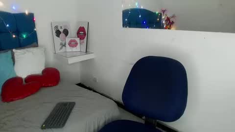 adam_morgan2 online show from November 23, 3:50 am