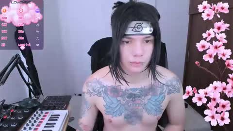  Adam online show from March 19, 3:49 pm