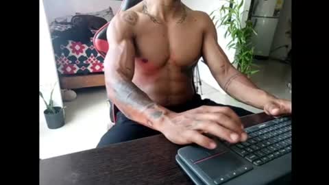 Snapshot of adam_valencia chatting on June 22, 3:53 pm Adam Valencia online show from June 22, 3:53 pm